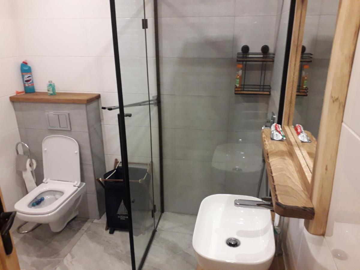 Jaskowa Chata Bieszczady Apartament Z Basenem Baligród Esterno foto