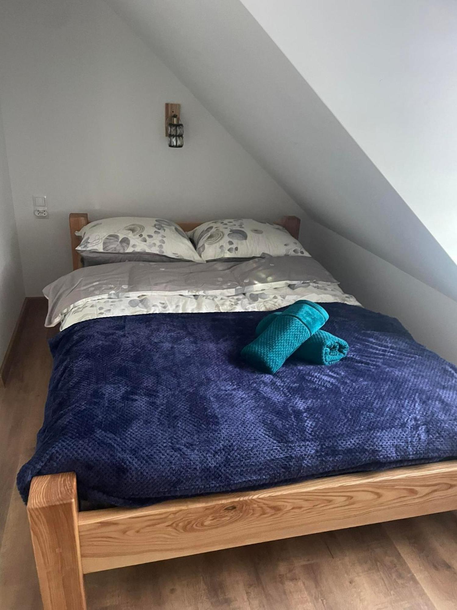 Jaskowa Chata Bieszczady Apartament Z Basenem Baligród Esterno foto